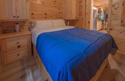 Papa Cabin Tiny Log Home Comfort In Rustic Bliss - Foto 11