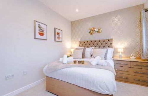 NEW! Incredible Home In Northwich By 53 Degrees Property, Perfect For Groups, FREE Parking! - Photo 46