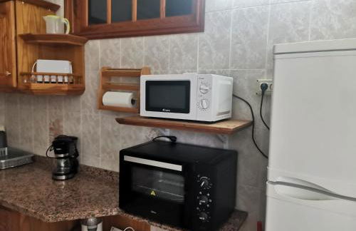 CHALET CON JACUZZI CLIMATIZADO, BARBACOA Y CERCA DE LA PLAYA - Foto 19