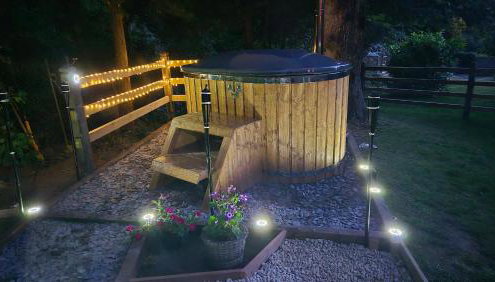 Brewers Bolt Cozy Unique Shepherds Hut - Hot Tub! - Foto 3