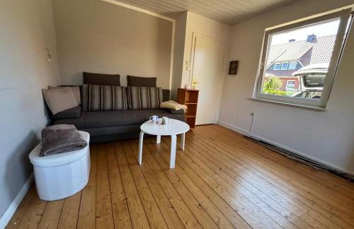 FEWO in Varel Winkelsheide in 11 Auto-Minuten am Hafen oder am Strand auch mit Hund - Foto 16