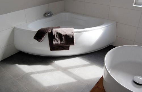 Ferienhaus Kleiner Onkel, Seeblick, Angeln, Sauna, ruhige Lage - Foto 31