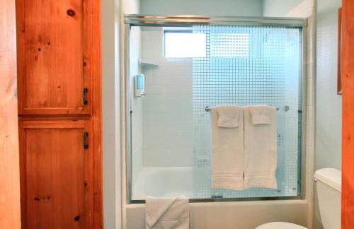 Willow Cove Lodge- 5 bedrooms with a hot tub - Foto 34