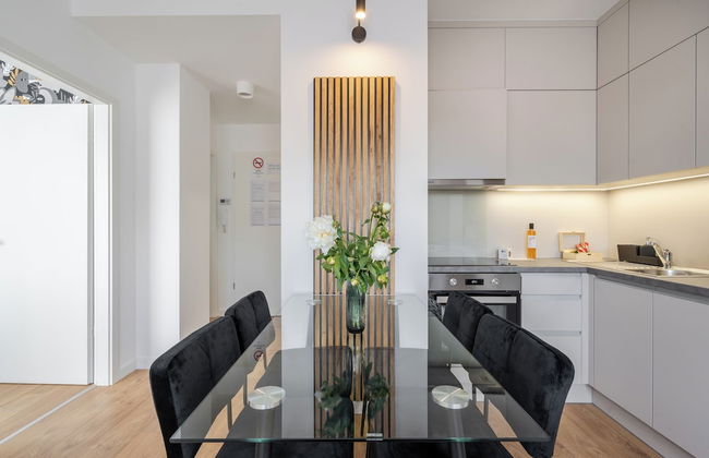 The Rose Garden Apartments - Photo 24