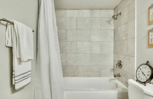 Global Cup The Art Deco and Arboretum Tickets Included - Foto 3