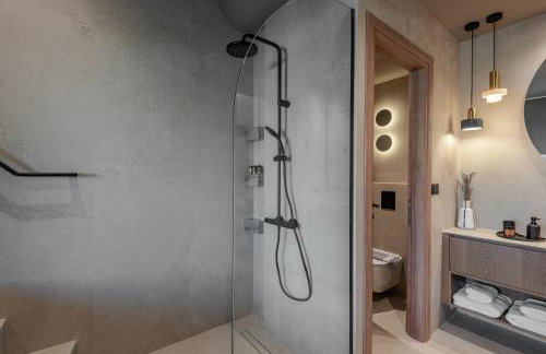 Amara Luxury Suites With Private Hot Tub - Foto 22