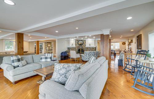 The Beachhouse Retreat with Prescot Bay Views! - Foto 5