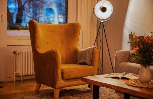 Stilvolle Stadtoase, 116 qm, Parkblick, Wassernah, Parkplatz - Foto 13