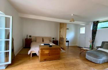 Joli Studio Dépendance Lectoure Intra-muros - Photo 8