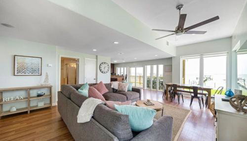 Galveston Bay Front Home with Private Pool and Pier - Foto 2