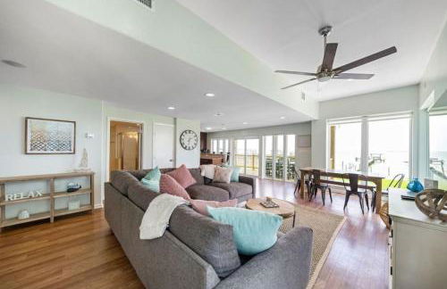 Galveston Bay Front Home with Private Pool and Pier - Foto 2