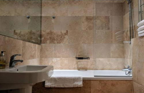 Boutique City Centre Flat by City SuperHost - Foto 33