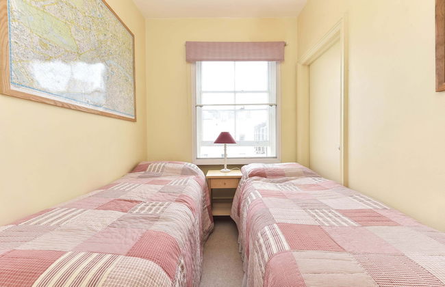 Smart 2 bedroom flat near Pimlico Tube - Photo 45
