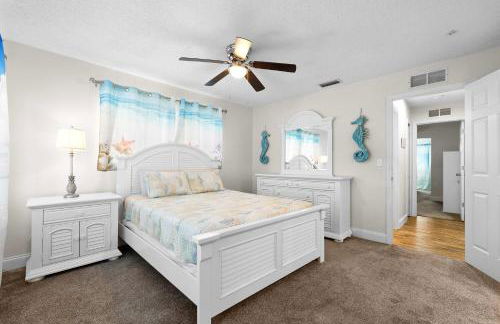 Family home w private pool & fire pit - Foto 40