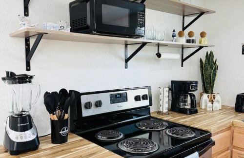 Private, cozy, beach guest-suite C - Photo 3