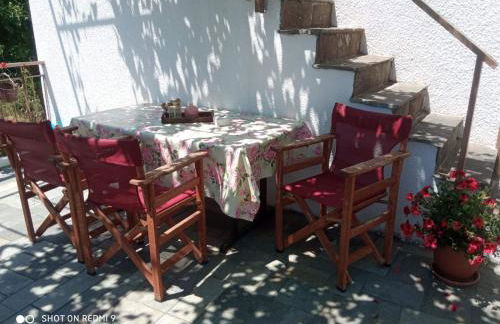 Traditional house in Akamatra square - Photo 6