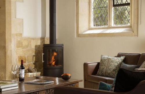 The Old Mission Church - Photo 15