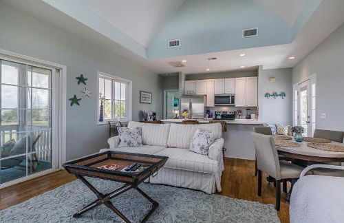 Seaside Bungalow With Million Dollar Views - Foto 9