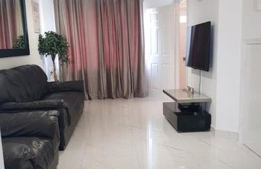 Luxurious 2 Bedroom House With Garden And Free Parking - Foto 5