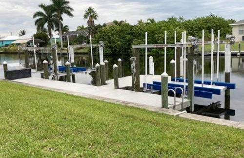 Luxury Waterfront Home With Heated Pool & Hot Tub - Foto 35