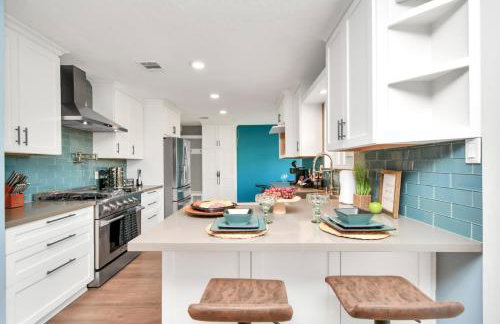 NASA 4BR Escape HeatedPool HotTub and Daybed - Foto 18