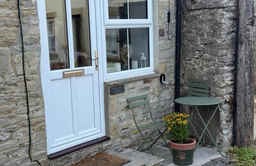 Swallow Cottage Middleham - Photo 10