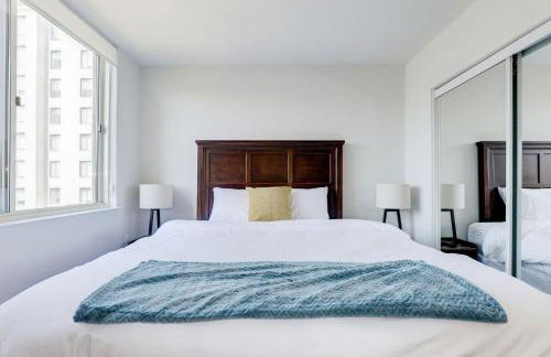 Capitol Convenience 2BR Luxury Minutes from DC - Foto 18