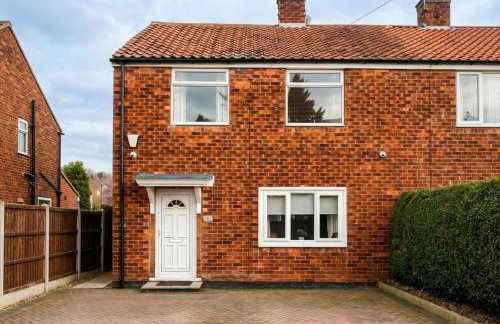 Contemporary Private Home Near Nottingham with Free Parking and Garden - Foto 7