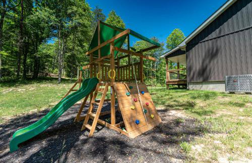 Wooded Circle - Barrel sauna, hot tub, fire pit - Foto 15