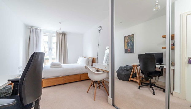 Cosy Central Urban Retreat in Highbury & Islington - Photo 4, Room