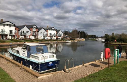 Entire Loddon Apartment - Foto 14