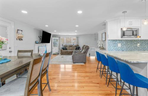 Family Retreat hot tub Firepit Beach nearby - Foto 12