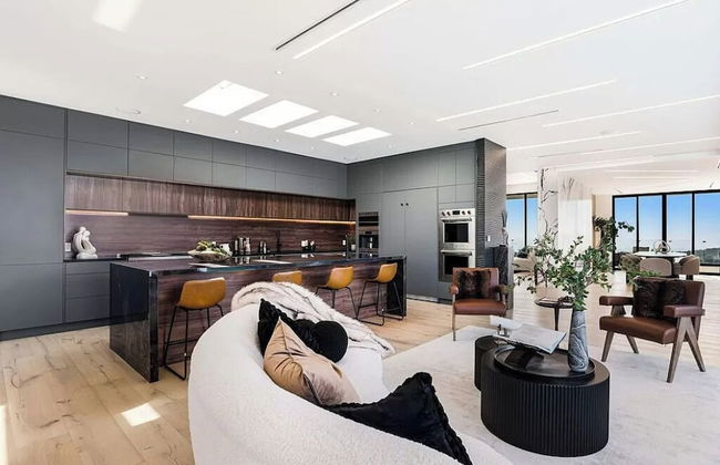 Monarch Modern - Photo 12