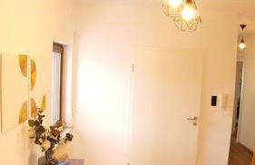 Bright, Modern and Spacious - Apartment "Lola" Family & Workplace - Photo 19