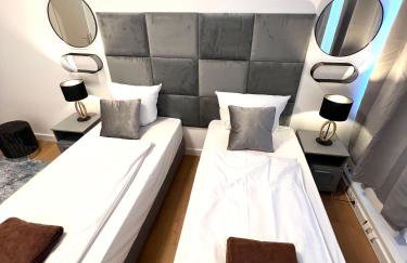 BIG New 7Rooms City Center APARTMENTS and Suites - Foto 19