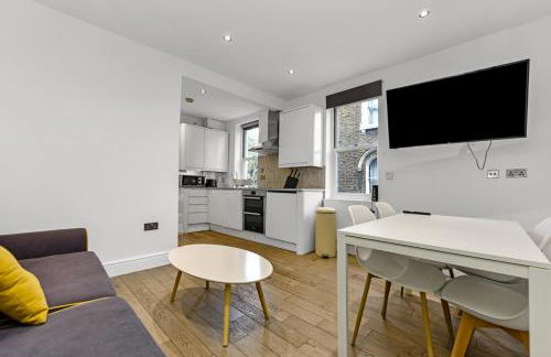 Central, modern 1 Bed in Kennington, Sleeps 4 - Foto 2