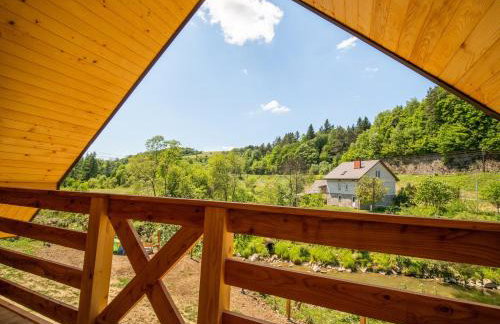 Domki nad rzeką w Komańczy - Foto 10