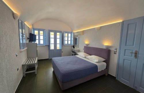 Sunset Paradise Oia - Photo 9