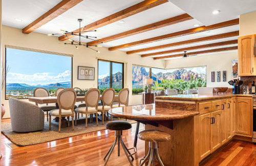 8-Bedrooms with Stunning Views & 75' Lap Pool - Foto 7