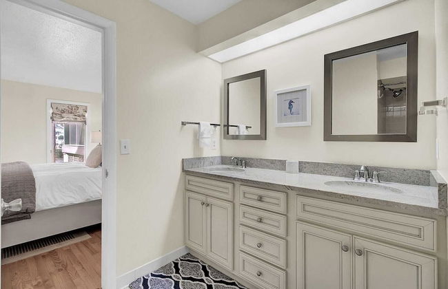 401 Yacht by Avantstay Marina View, Pool, Porch - Foto 20