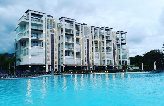 Blue JackTar Condos - Foto 26