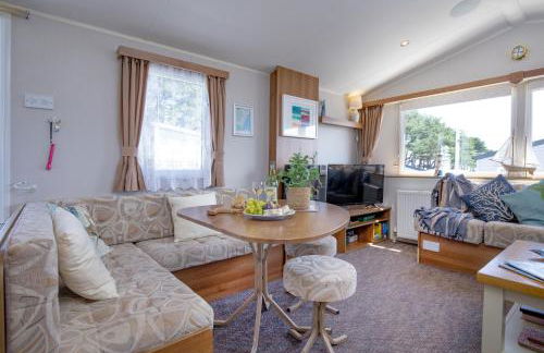 Cheerful holiday home at Landscove Holiday Park in Brixham - Foto 5