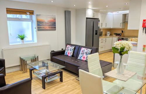 Spacious 2-bed apartment in central Kingston near Richmond Park - Foto 2