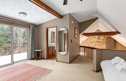 Majestic Escapes Hot Tub Firepit Deck Large Yard - Foto 24