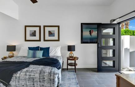 Modern Oasis w/ Pool, Patio Lounge, & Mountain Views Palo Verde by Avantstay - Foto 33