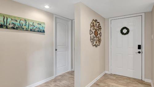 Pool and Dock Access Lakefront Hot Springs Condo! - Foto 4