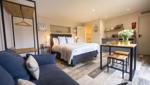 Eastgate Hideaway - Photo 1