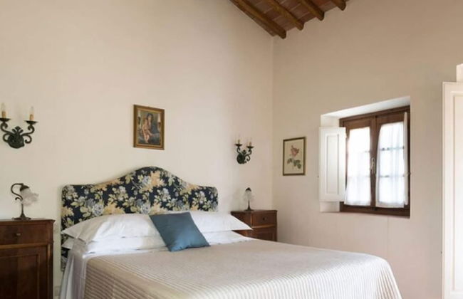 House in Tuscany With Pool & Olive Grove Views - Foto 6