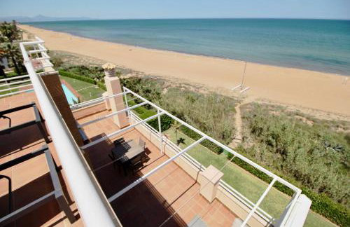 Ático frontal al mar con piscina privada by homeprive - Foto 12