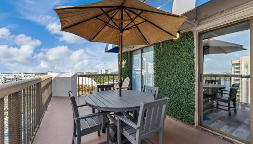 Fireworks View Getaway with Terrace and Kitchenette - Foto 5